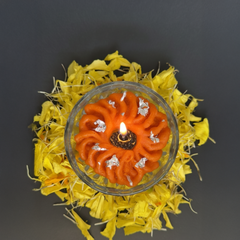 Imarati Sweet Candle Made with soy wax (Scented) Unit of 6 candles